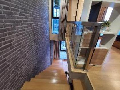 Luxury Suite Duplex Jacuzzi near BTS Sukhumvit69 - image 15