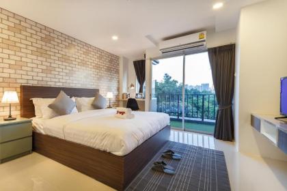 Q Space Residence - image 8