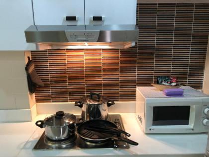 14 Place Sukhumvit Suites - image 11