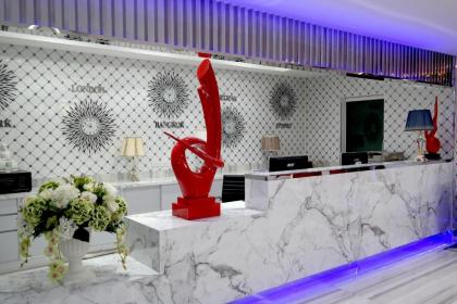 Top High Airport Link Hotel (SHA Plus)