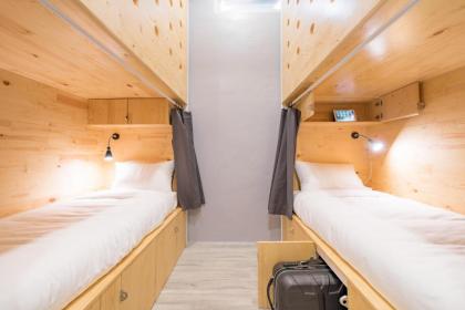 Norn Yaowarat Hotel - image 3