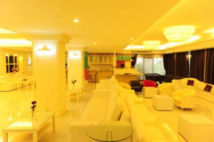 Aunchaleena Grand Hotel - image 16