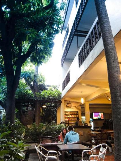 Lamphuhouse Bangkok - SHA Extra Plus Certified - image 5