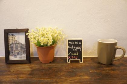 Feel Good Bangkok Hostel - image 5