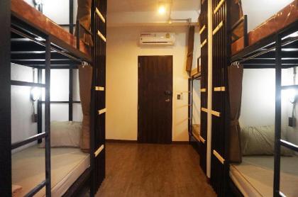Feel Good Bangkok Hostel - image 7
