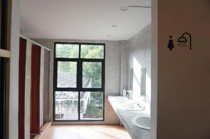 Feel Good Bangkok Hostel - image 9