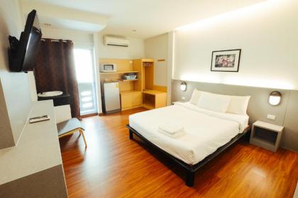 Thaiphiphat house - image 11