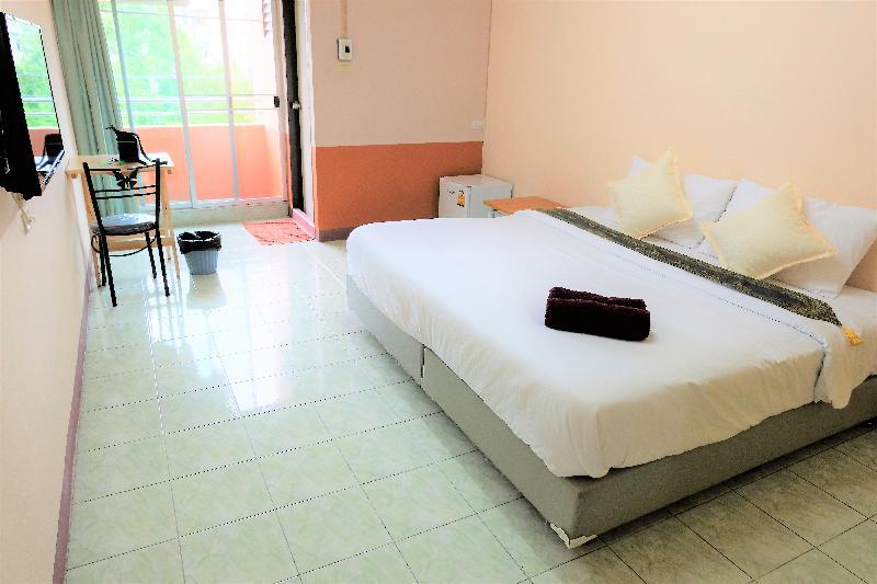 Goody Hotel (SHA Certified) - image 5
