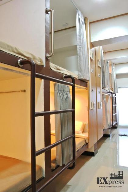 Express Hostel - image 12