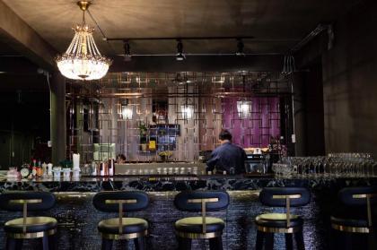 V VAREE Bangkok - image 15