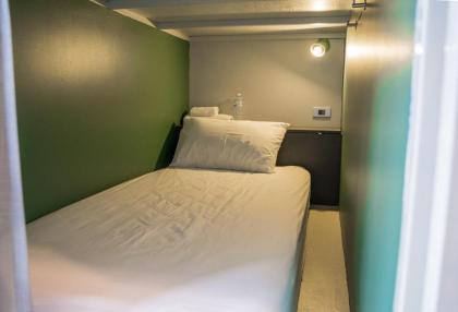 Yaks House Hostel - image 20