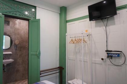 Green Teak House - image 18