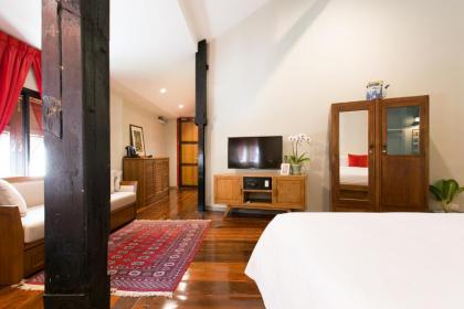 Prince Theatre Heritage Stay - image 7