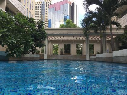 Twin Peaks Sukhumvit Suites - image 18