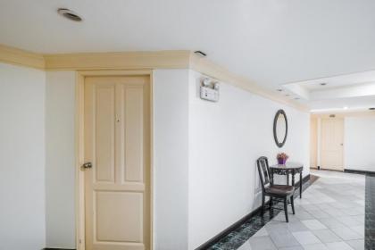 OYO 1042 Boon’s Residence (Sathorn) - image 9