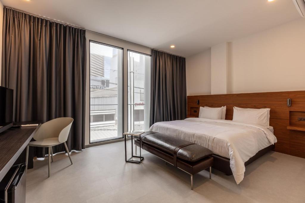 Reno Hotel Bangkok (SHA Extra Plus) - image 7