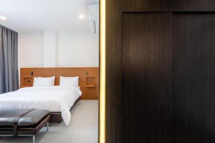 Reno Hotel Bangkok (SHA Extra Plus) - image 9