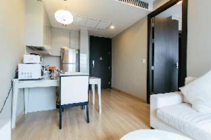 Airport LinkBTS PhayathaiNetflix1 BR 38 SQM - image 10