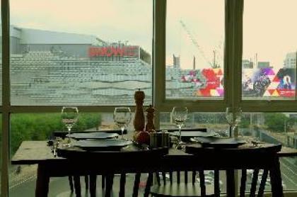PANORAMIC VIEW/NIGHT LIFE/LOCAL FOOD - image 7
