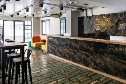 Travelier Hostel - image 10