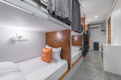 Tiny Taladnoi Hostel - image 16