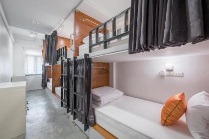 Tiny Taladnoi Hostel - image 17