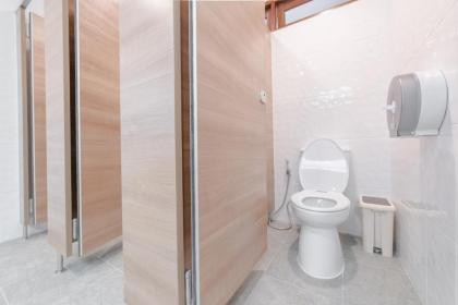 Tiny Taladnoi Hostel - image 2