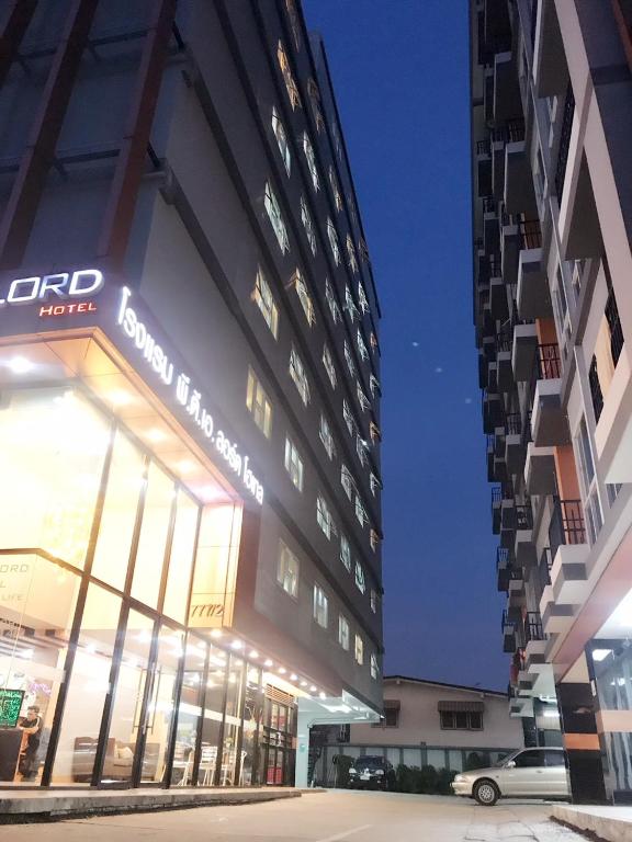 PDA Lord Hotel - main image
