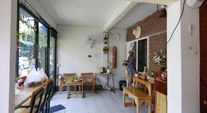 Banana hostel (Don Muang) - image 4