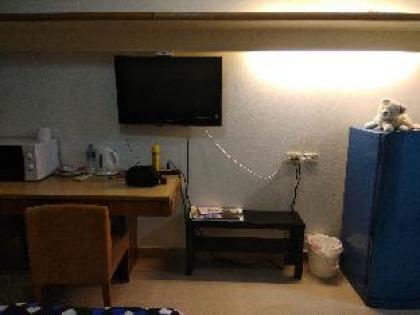 HomeStay Premium(2) near Bkk/Piyavet hospital - image 5