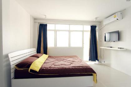 ROOM BANGKOK - image 3