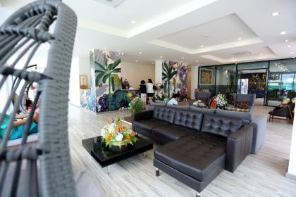 Bangkok Oasis Hotel (SHA Extra Plus) - image 12