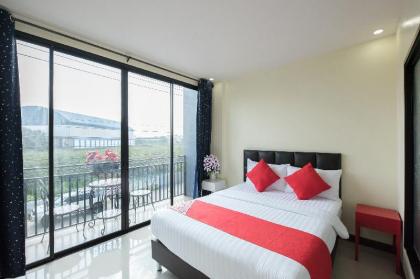 5 Chang Palace Hotel - image 3