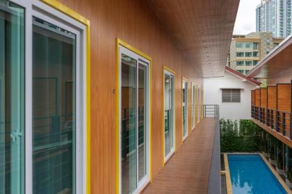 Resort V MRT Huai Khwang - image 12