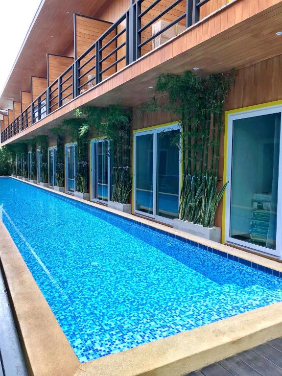 Resort V MRT Huai Khwang - image 5