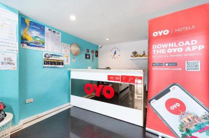 OYO 618 At Khaosan Hostel - image 3