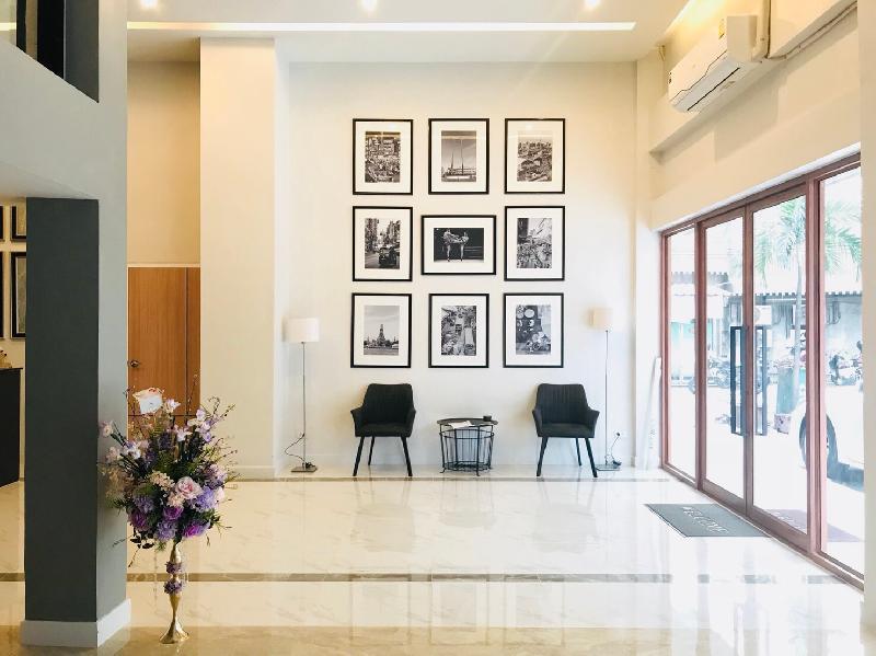Metro Hotel - main image