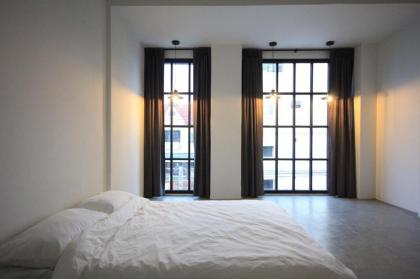 L22 HOSTEL - image 9
