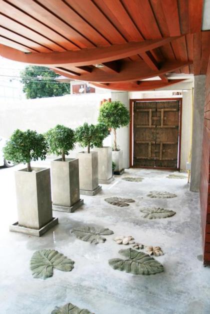 Bansabai Sabaidee Service Apartment - image 18