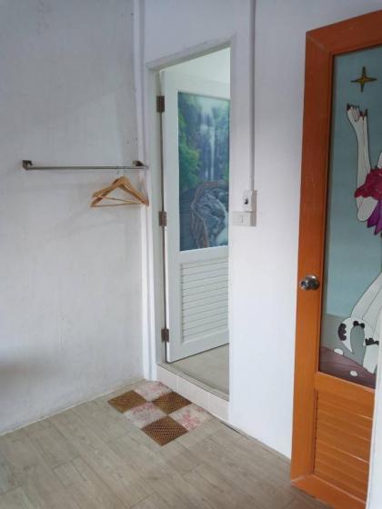 D House Hostel - image 8