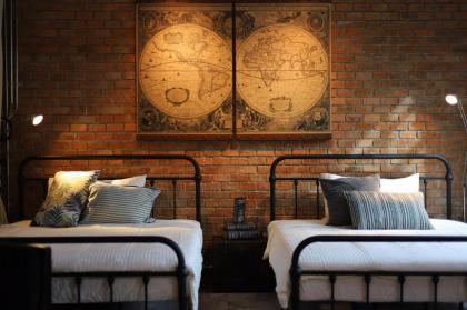 Bangkok Voyage Boutigue