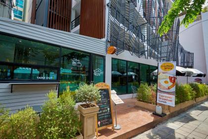 Samyan Serene Hotel - image 12