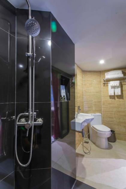 Ratchada Boutique Hotel - image 16