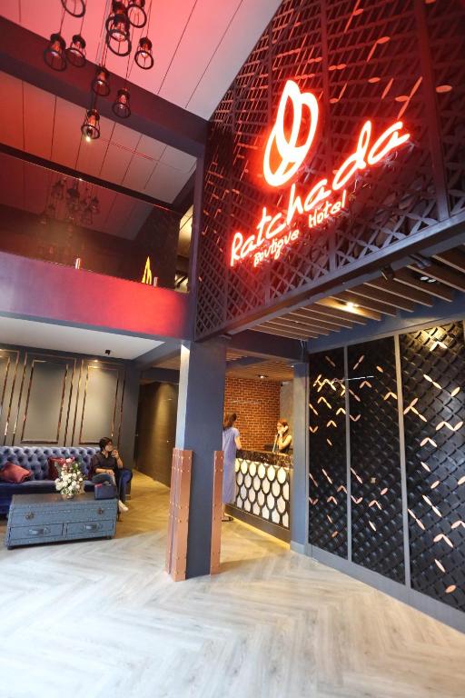 Ratchada Boutique Hotel - image 2