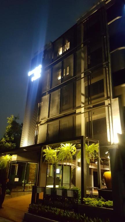 bangkok bed place - main image
