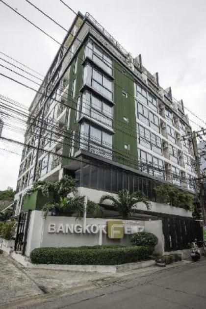 Bangkok Duplex Condo Near BTS with Hi-Speed WiFi - image 13