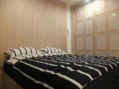 Bangkok Duplex Condo Near BTS with Hi-Speed WiFi - image 14