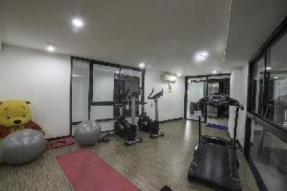 Bangkok Duplex Condo Near BTS with Hi-Speed WiFi - image 9