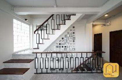 Vegan/Vegetarian Bed&Breakfast in Old Bangkok-BLUE - image 15