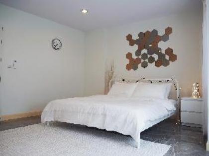 VEERARAT Residence - image 13